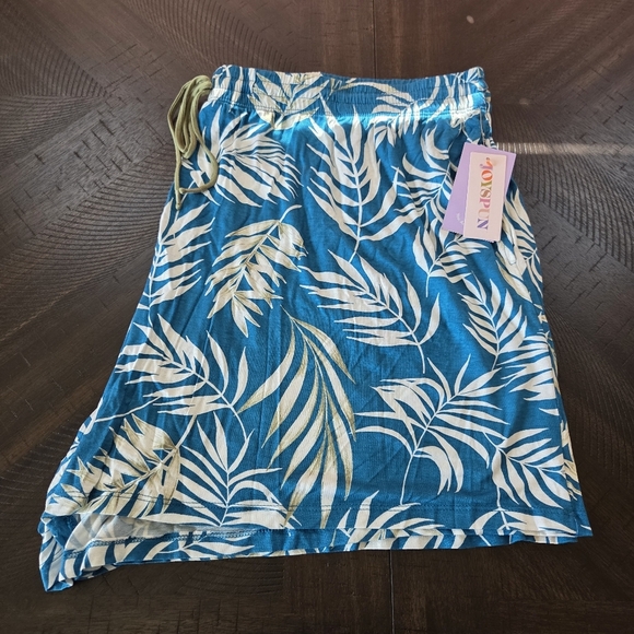 ‼️3/$30‼️Blue & White Leaf Print Shorts Womens 3X Tropical Lightweight Beach New - Picture 2 of 7